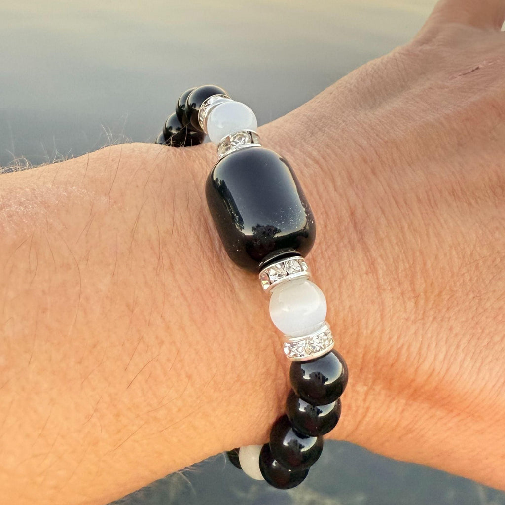 Wolf & Cross Gemstone Bracelet – Spiritual Amulet Jewelry Gift for Women