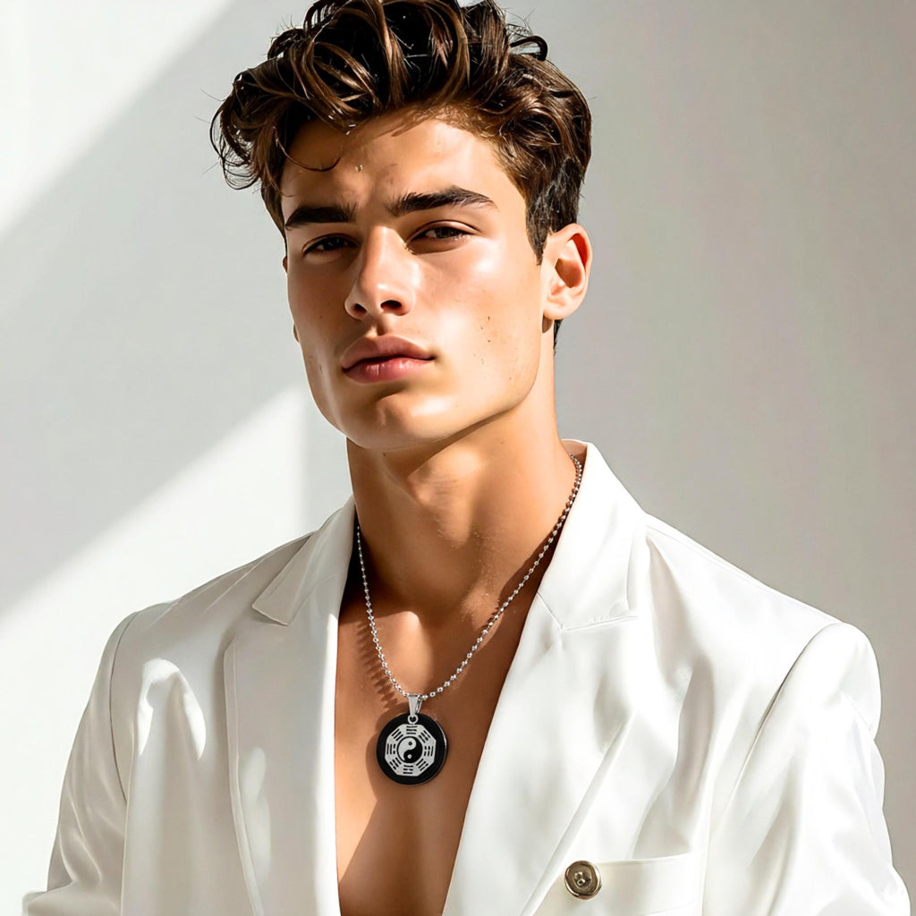 Black Agate Yin Yang Amulet Necklace – Feng Shui BaGua Spiritual Protection Talisman Jewelry