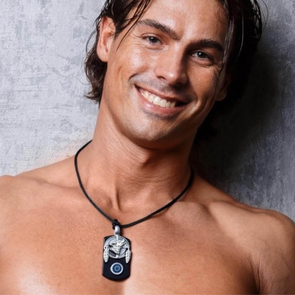 Black Agate Wolf Dreamcatcher Necklace – Evil Eye Protection Amulet