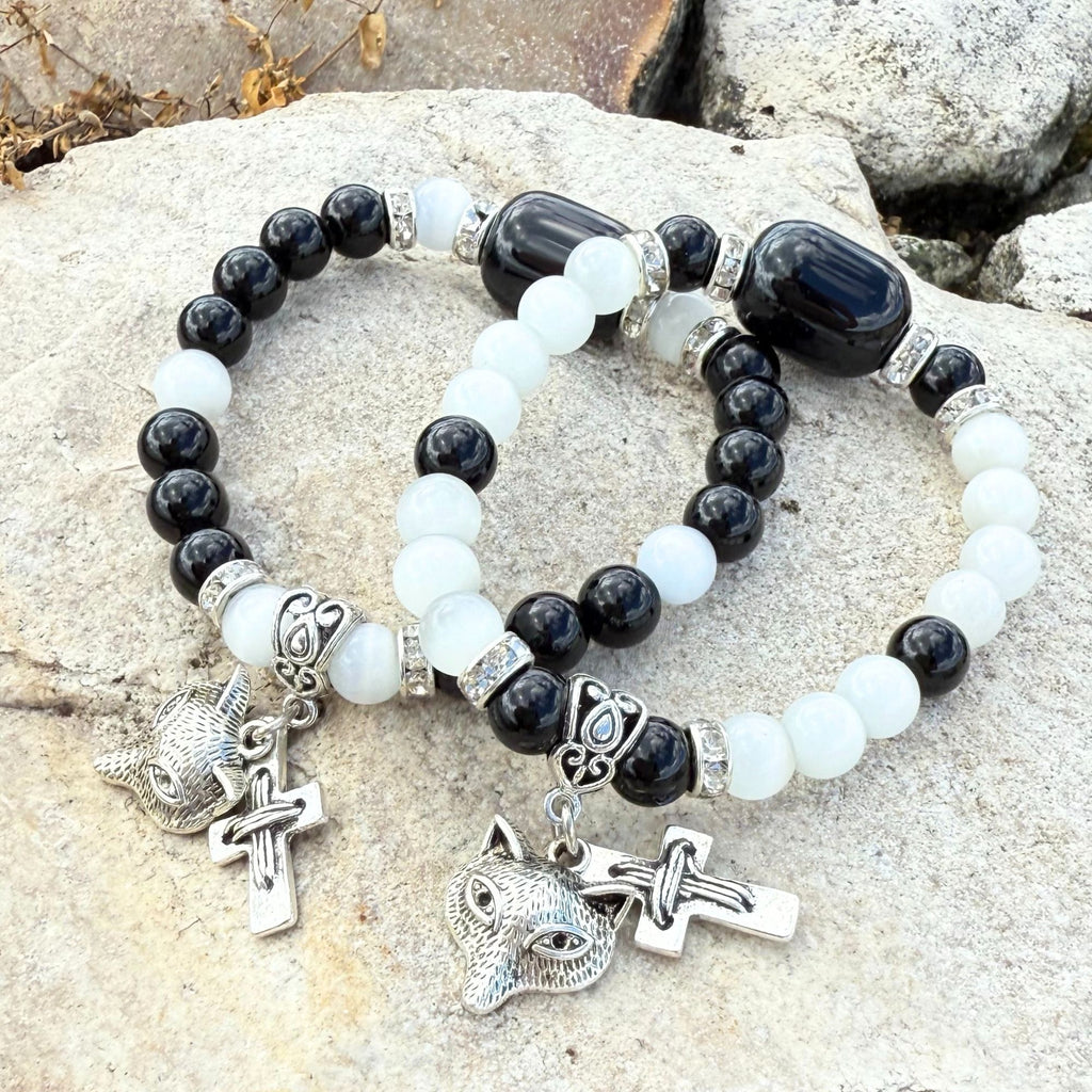 Wolf and Cross Gemstone Bracelet – Spiritual Amulet Jewelry Gift for Women