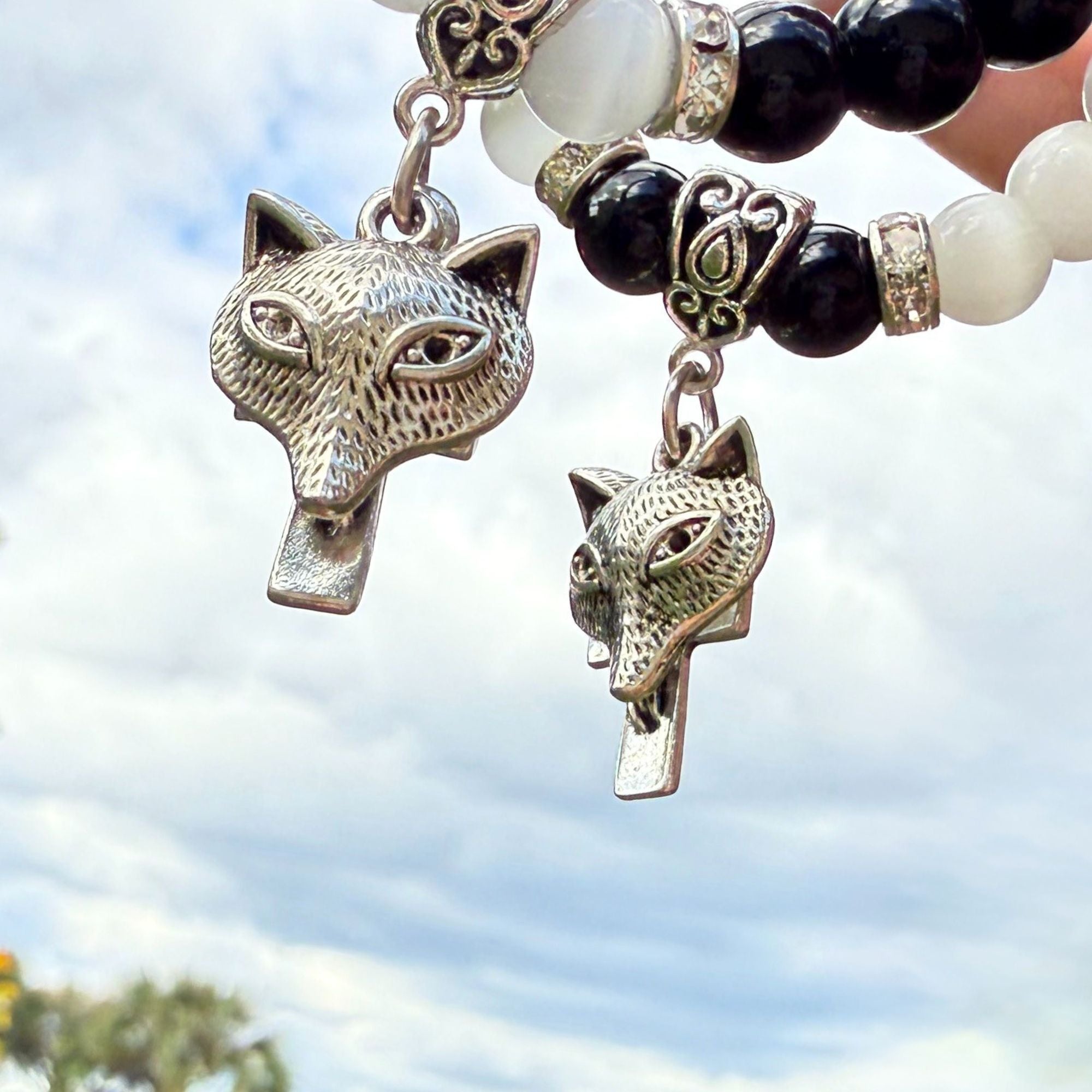 Wolf and Cross Gemstone Bracelet – Spiritual Amulet Jewelry Gift for Women