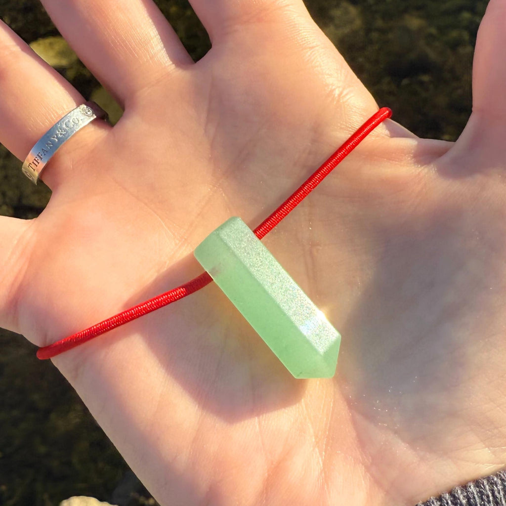 Green Quartz Palm Bracelet: Abundance Amulet - Meditation Crystal Fidget