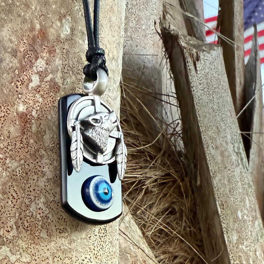 Black Agate Wolf Dreamcatcher Necklace – Evil Eye Protection Amulet
